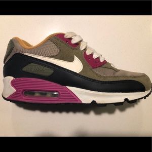 Pink Nike Air Max 90 EXTREMELY RARE